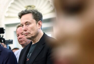 Hvide Hus sigter mod at beskytte Elon Musk mod DOGE-retsagens vidnesbyrd